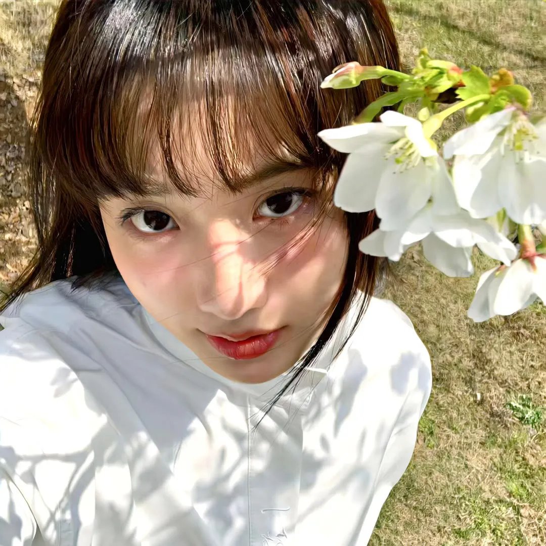 弹珠汽水瓶里的千岁同学